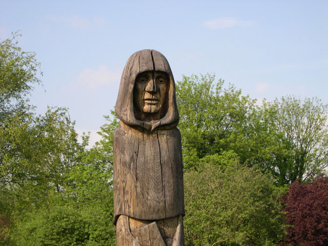 Wood carving in St Albans park